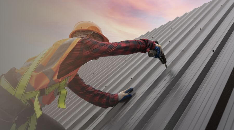 Professional residential roofers in Holland, OH